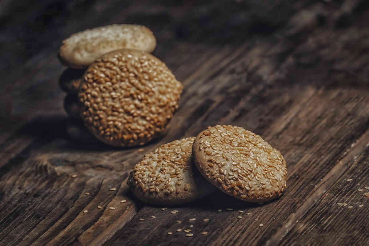 Biscotti con semi di sesamo