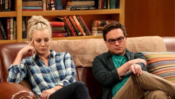 Kaley Cuoco e Johnny Galecki in Big Bang Theory