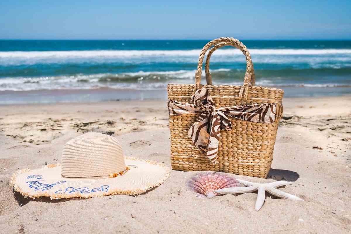 borsa su una spiaggia