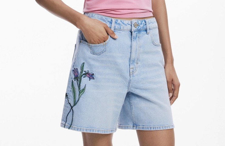 modella Desigual