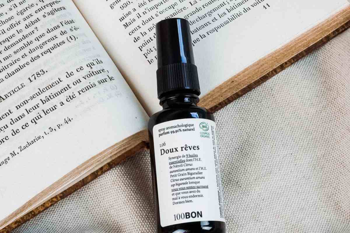spray aromacologico con libro