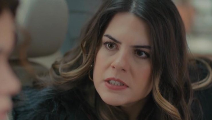 Yeliz nella soap La Forza di una Donna