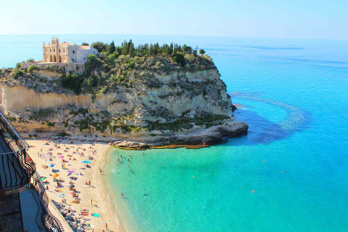 paesaggio mare e spiaggia