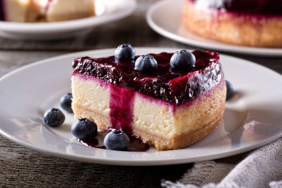 fetta di cheesecake
