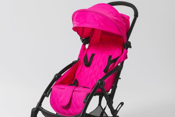 passeggino fucsia