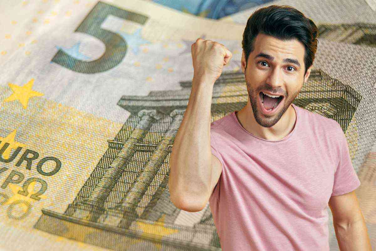 5 euro e uomo che esulta