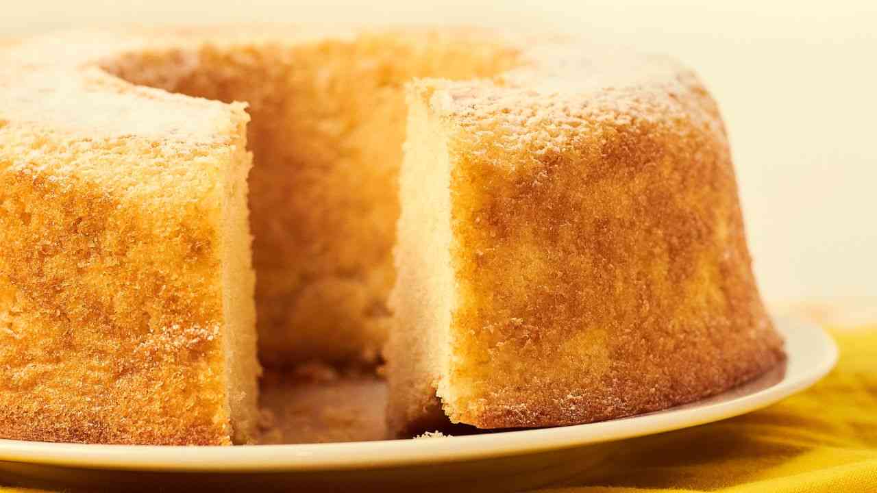 Ciambellone in friggitrice ad aria pourfemme.it