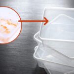 Contenitori di plastica puliti