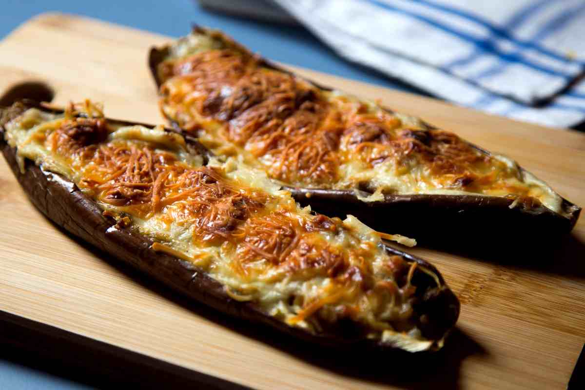 Due melanzane ripiene