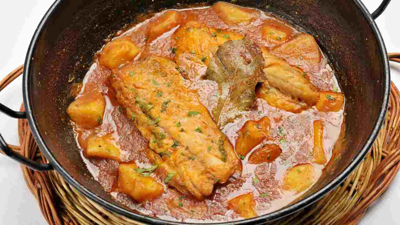 Merluzzo in umido con le patate pourfemme.it