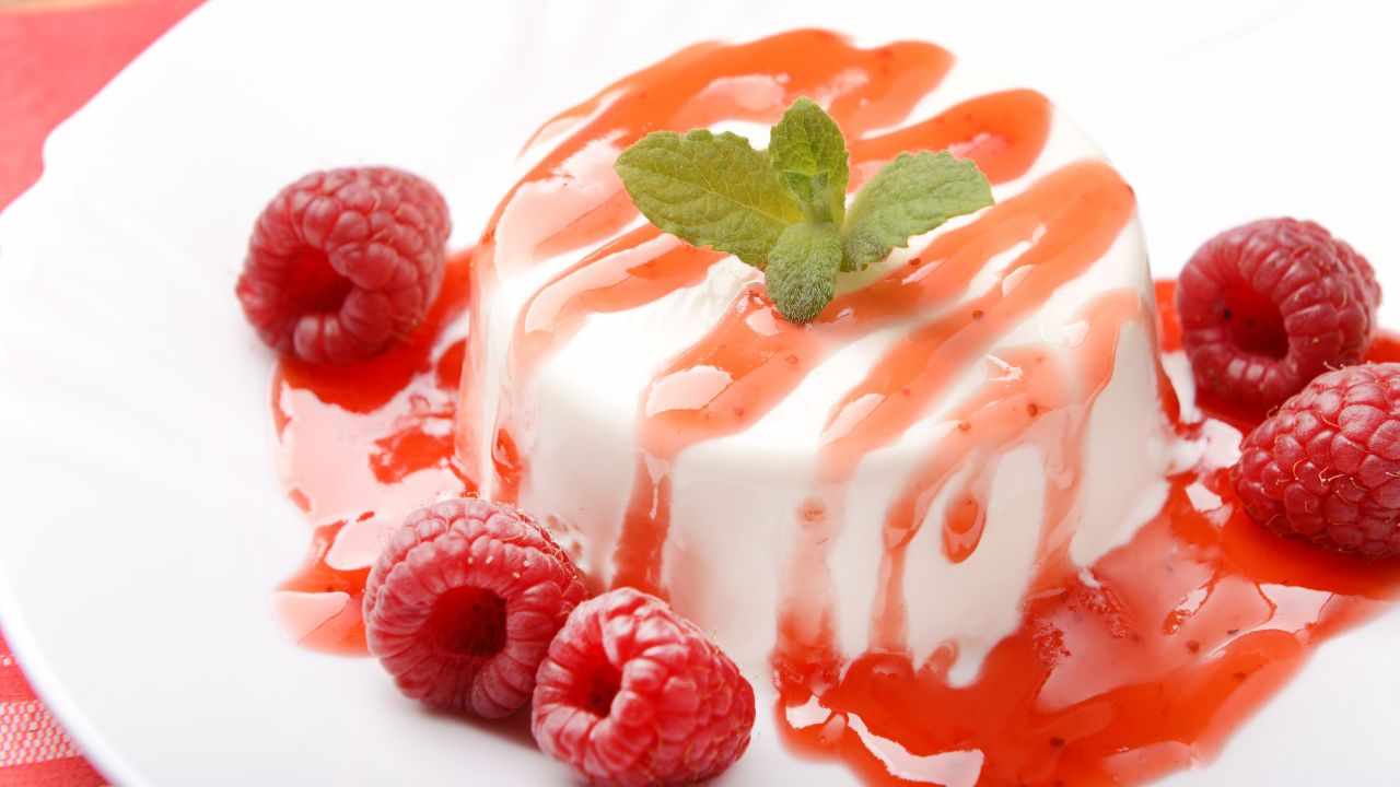 Panna cotta 26092025 pourfemme.it