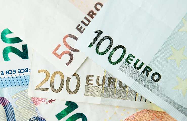 Dei soldi in euro
