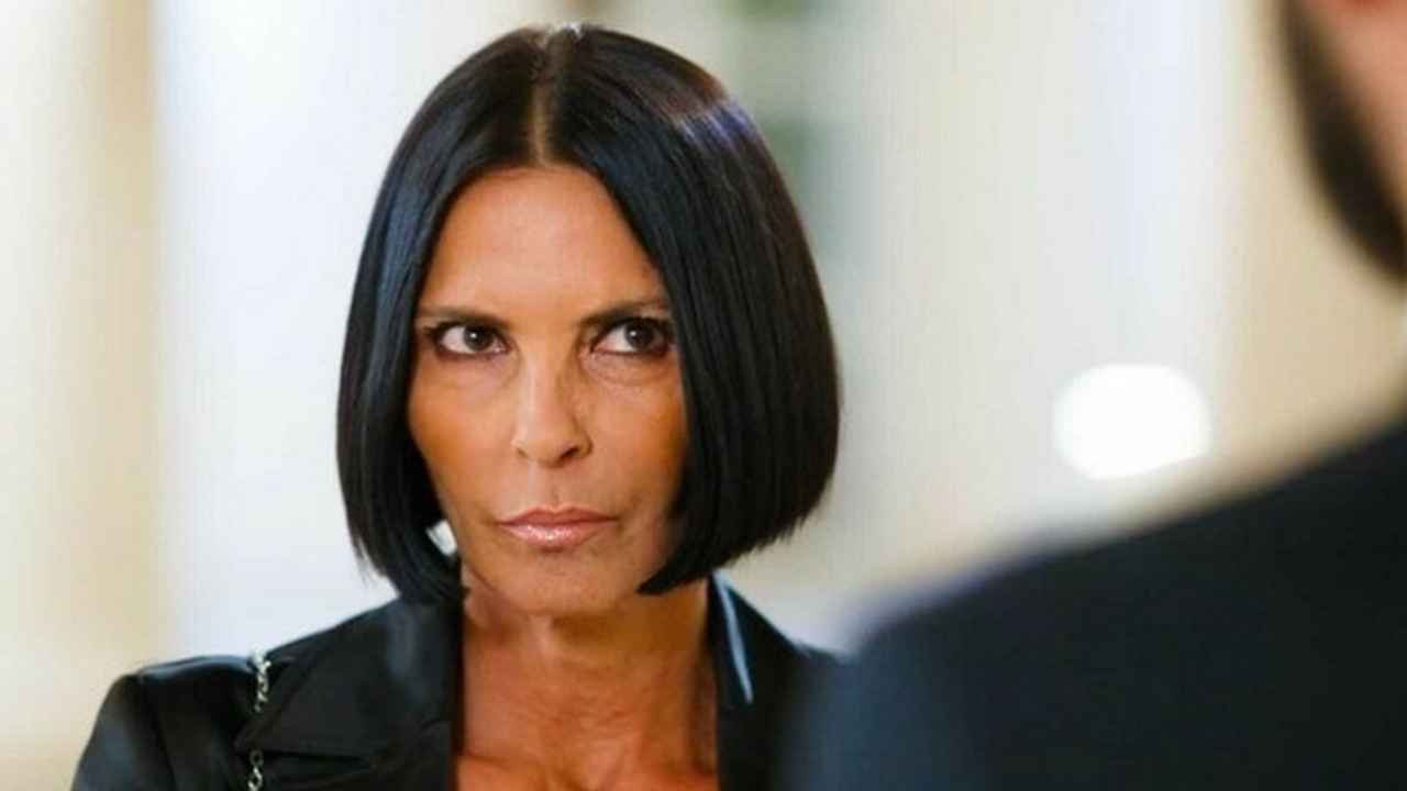 Un Posto al Sole anticipazioni l'ultimatum di Marina
