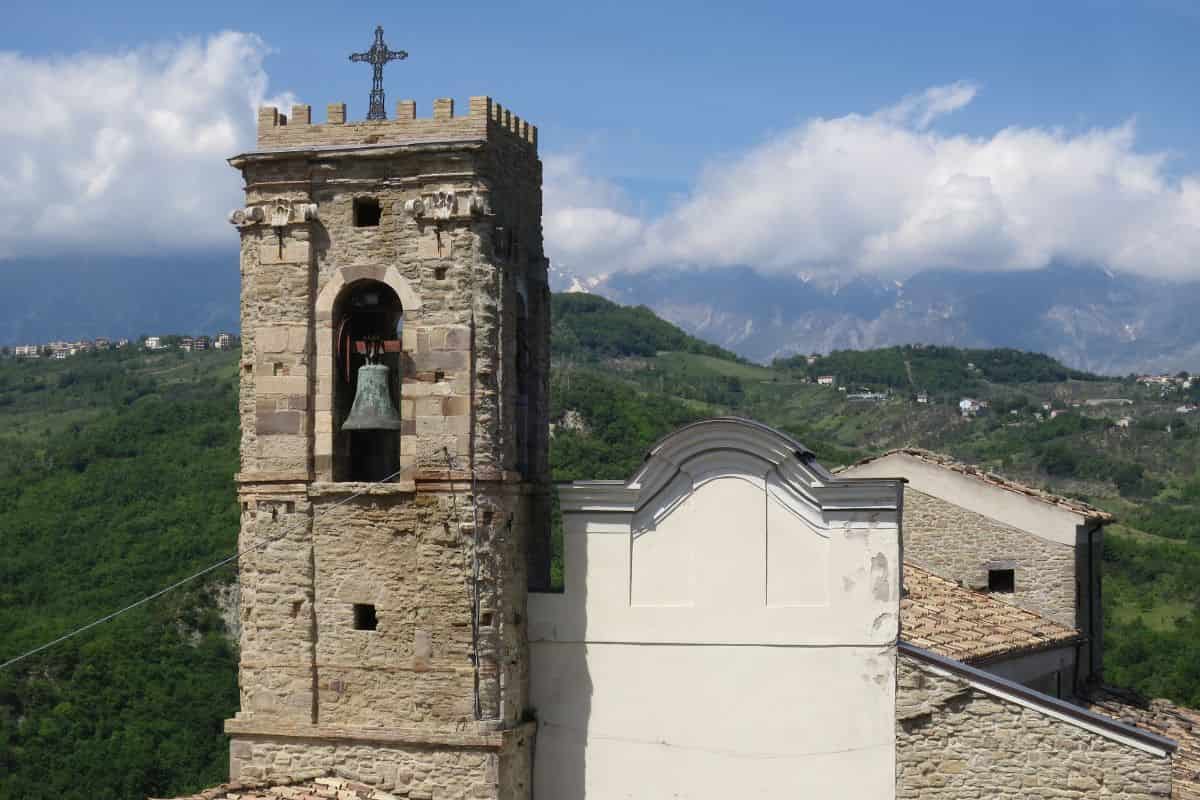 Roccascalegna