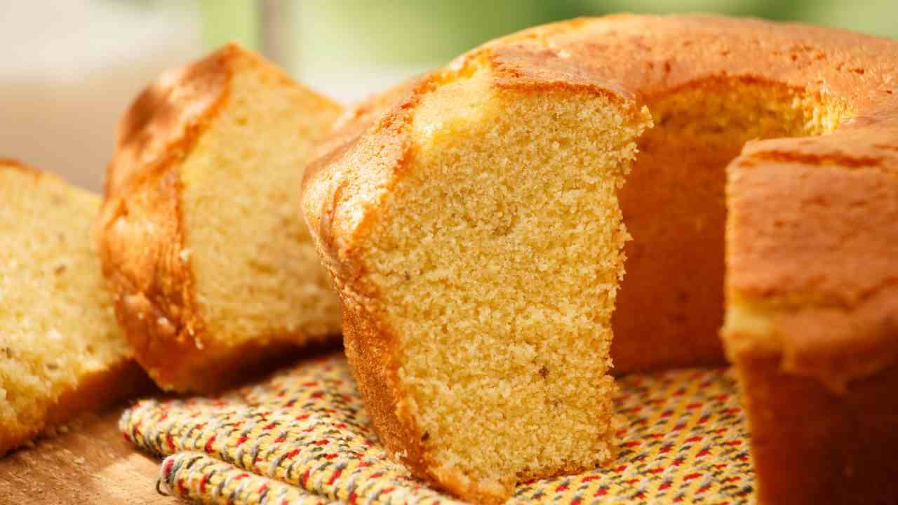 Ciambellone al latte pourfemme.it
