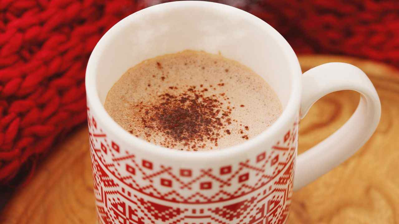 Cioccolata calda bianca pourfemme.it