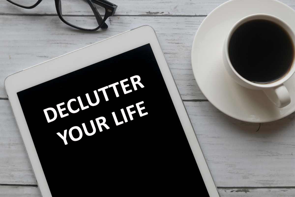 Decluttering emotivo