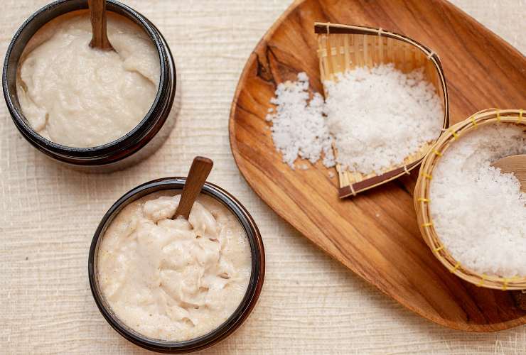 Sale per fare lo scrub