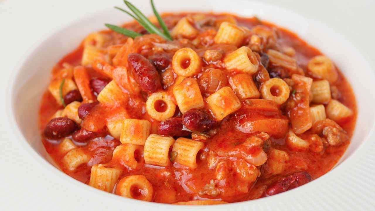 Pasta e fagioli alla messicana 28102025 pourfemme.it