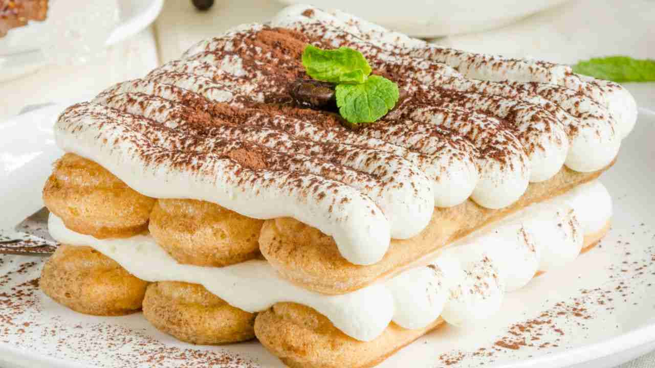 Tiramisù mascarpone e panna pourfemme.it