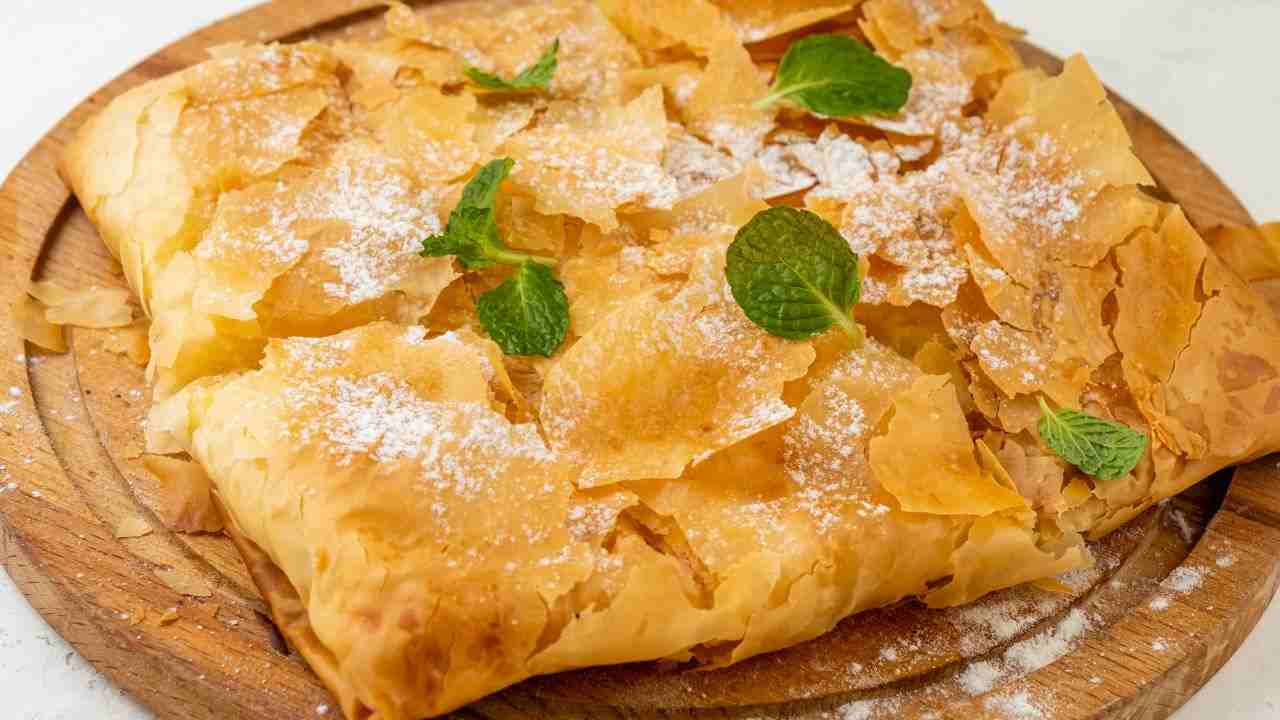 Torta di pasta fillo alla crema pourfemme.it
