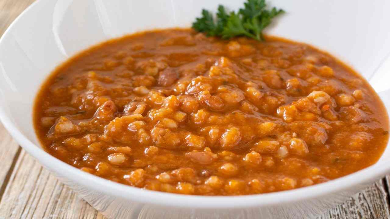 Zuppa di farro e fagioli pourfemme.it
