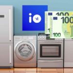 Elettrodomestici con logo dell'app IO e due banconote da 100 euro