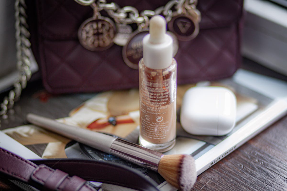 boccetta di fondotinta