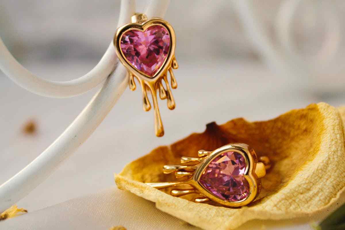 orecchini a forma di cuore