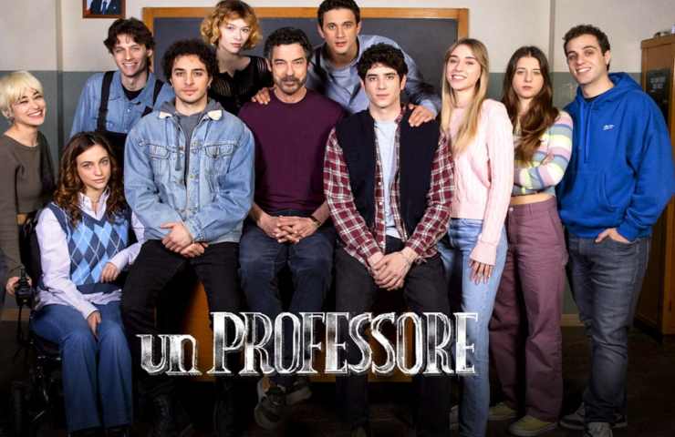 Un Professore 3 il cast in posa