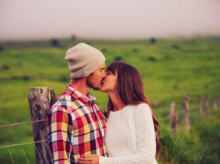 Regola dei 6 secondi per il bacio - Pourfemme.it