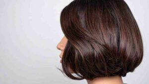 Taglio capelli donna estate ritorno anni 90 - Pourfemme.it