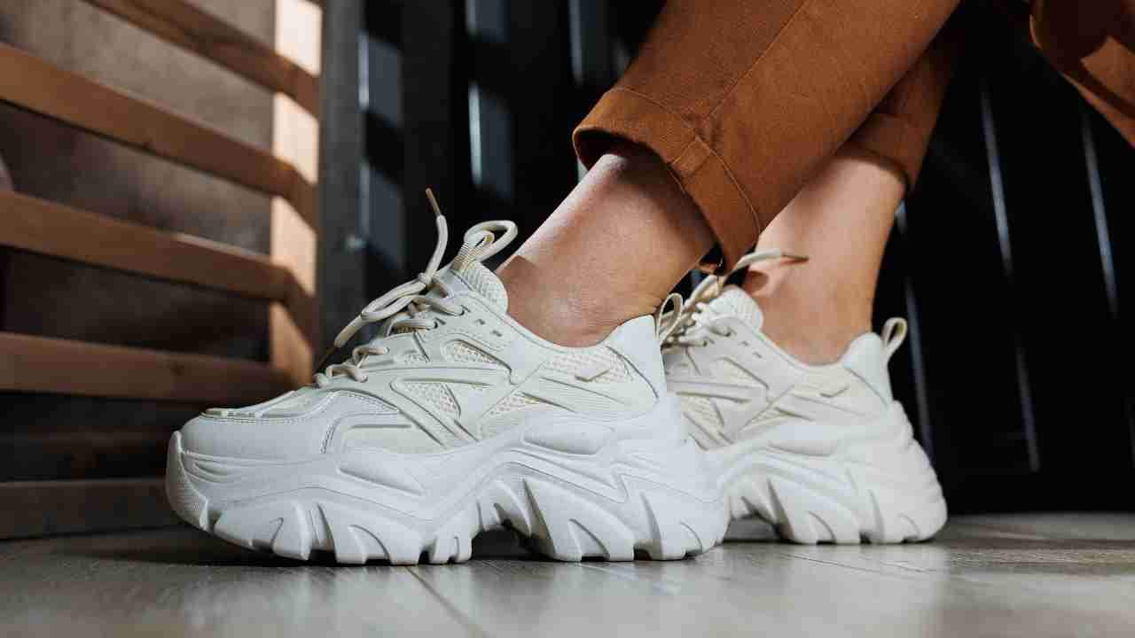 Come abbinare le scarpe da ginnastica - Pourfemme.it