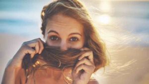 Lavare i capelli dopo il mare - Pourfemme.it