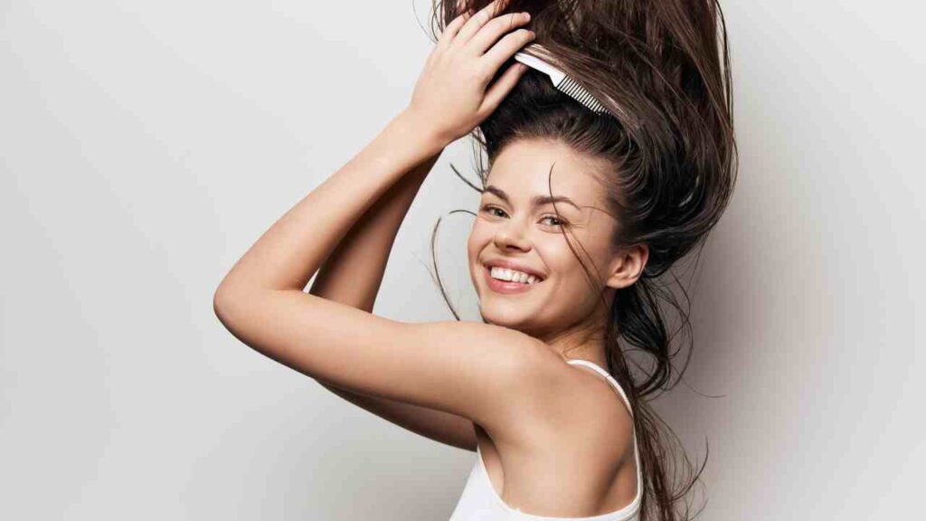 Pettinare capelli senza spezzarli - Pourfemme.it