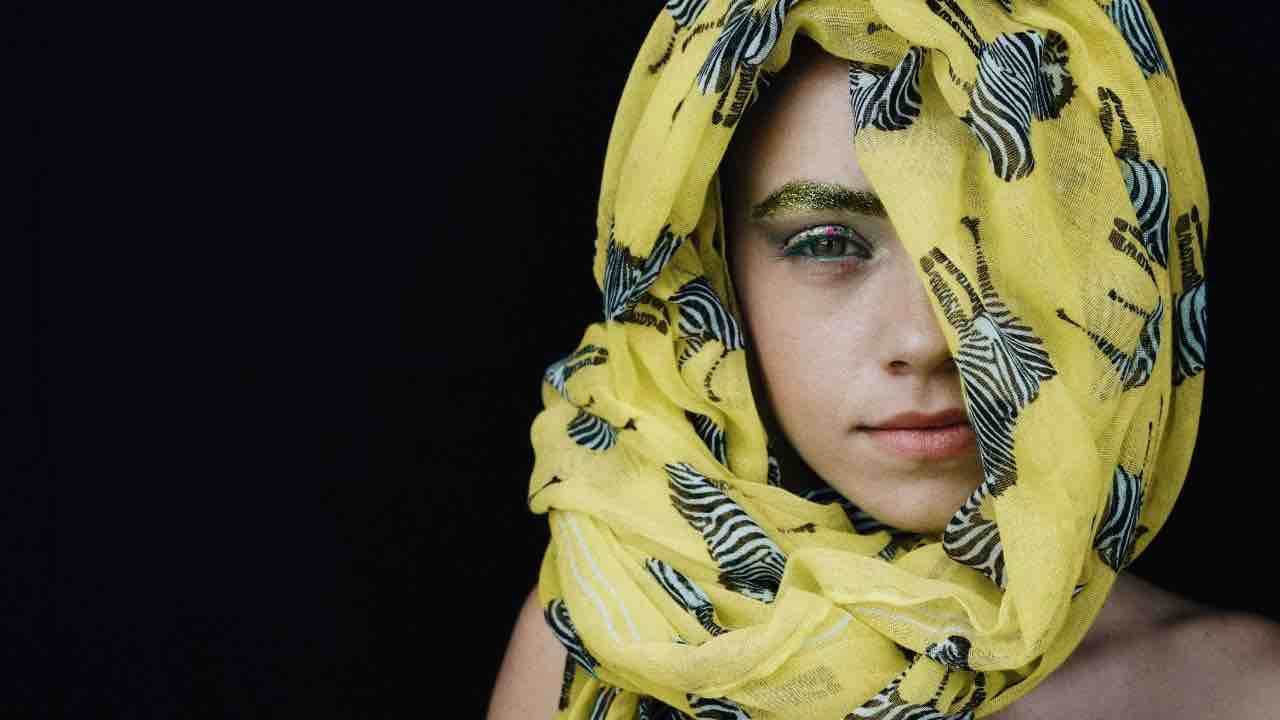 foulard indossato