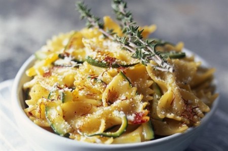 Pasta con ricotta e zucchine