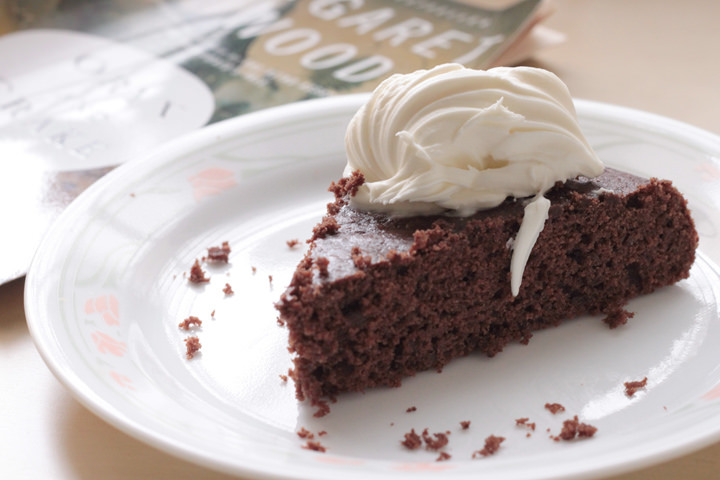 Torta nua al cioccolato