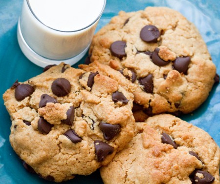 Biscotti con gocce di cioccolato