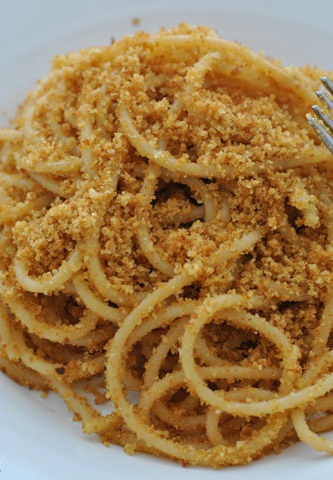 bucatini con mollica.calabrese