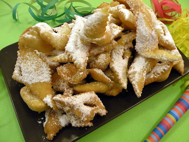 bugie ripiene di carnevale