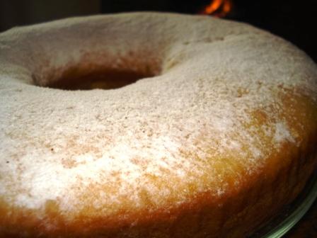 ciambella allo yogurt con pesche
