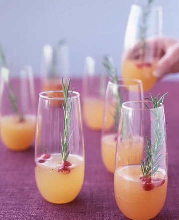 Cocktail frizzante al pompelmo