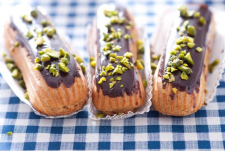 eclair al cioccolato