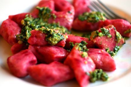 farfalle alla barbabietola