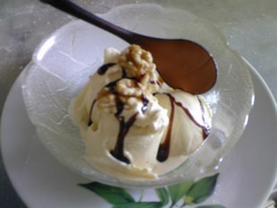 gelato alle noci