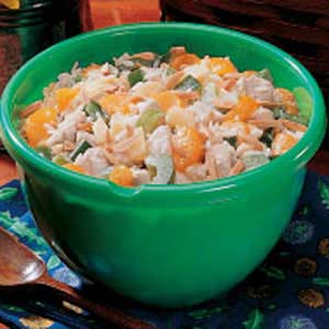 Insalata di riso con pollo
