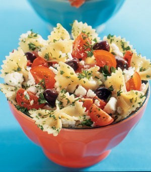 Insalata di pasta alla greca