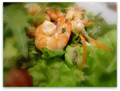 insalata rucola e gamberetti