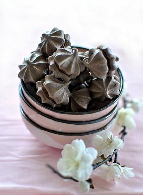 meringhe cioccolato uovo